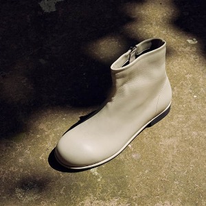 Comfort Lambskin Ankle Boots. LE(OR)